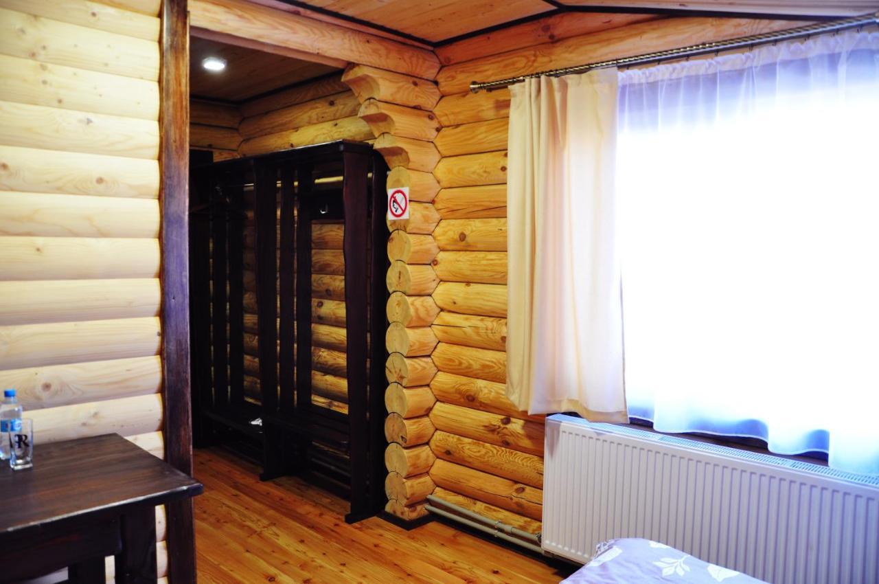 Джерело Brody Bagian luar foto
